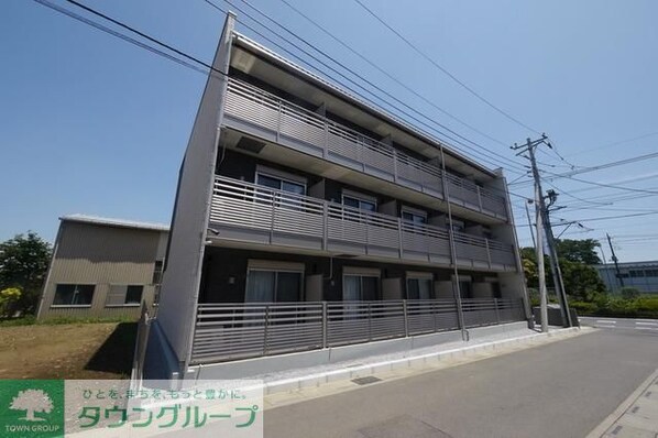 クレイノROUTE 16の物件外観写真